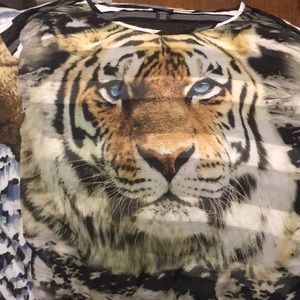 Tiger mesh front top